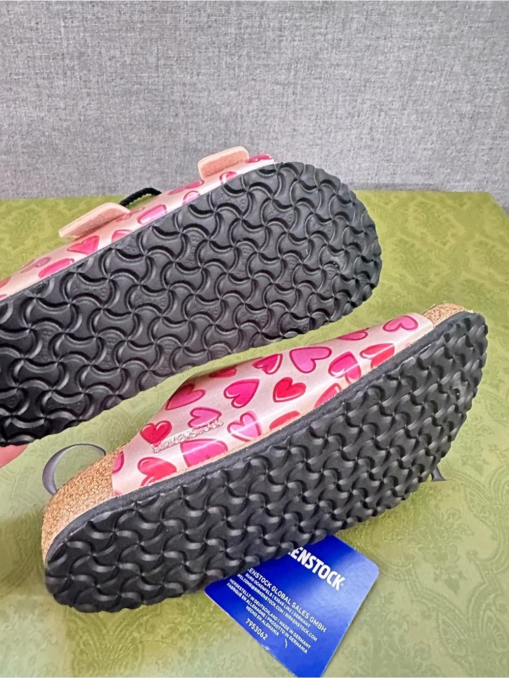 Birkenstock Pink Heart-Print Double Buckle Kids Sandals size 33
